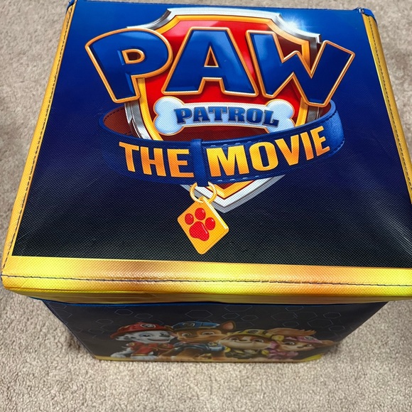 COPY - Paw Patrol Storage Box And Play Mat Opens Large - Picture 3 of 8